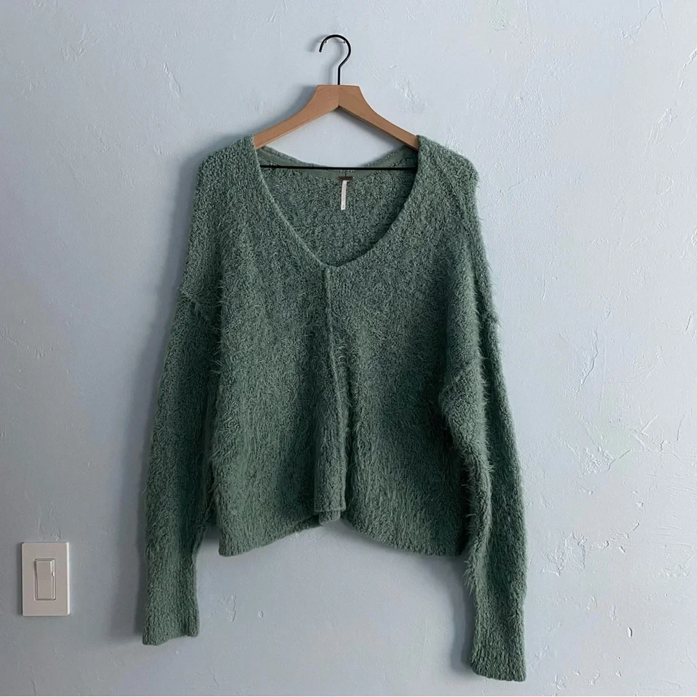 Free People Icing V Neck Pullover Spring Dust - Picture 4 of 10